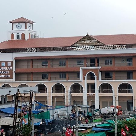 St. Antonys Lodge Kochi Exterior photo