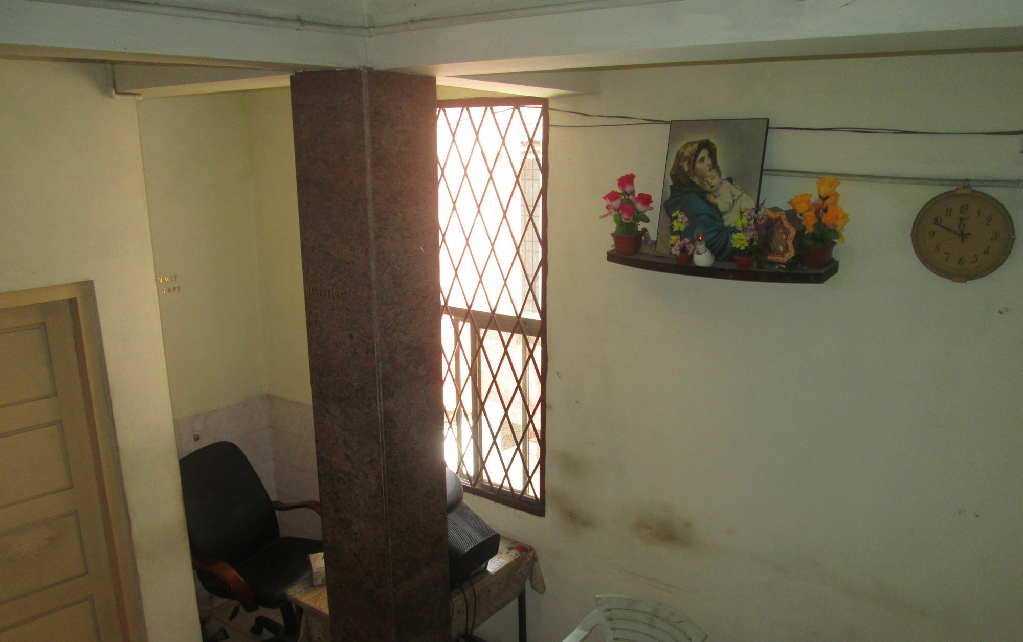St. Antonys Lodge Kochi Exterior photo