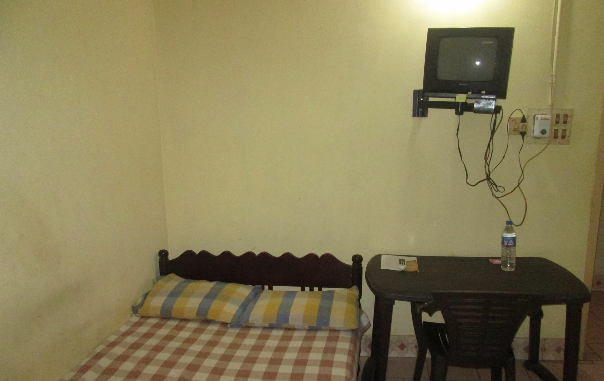 St. Antonys Lodge Kochi Exterior photo